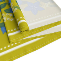 Balloonflowers on Green Table Runner