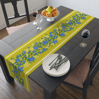 Balloonflowers on Green Table Runner